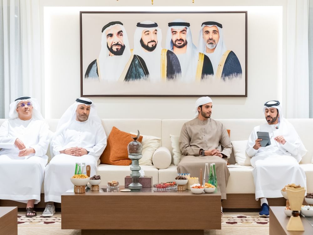 جلسة حوارية في أبوظبي حول "تمكين الشباب وبناء الأسرة"