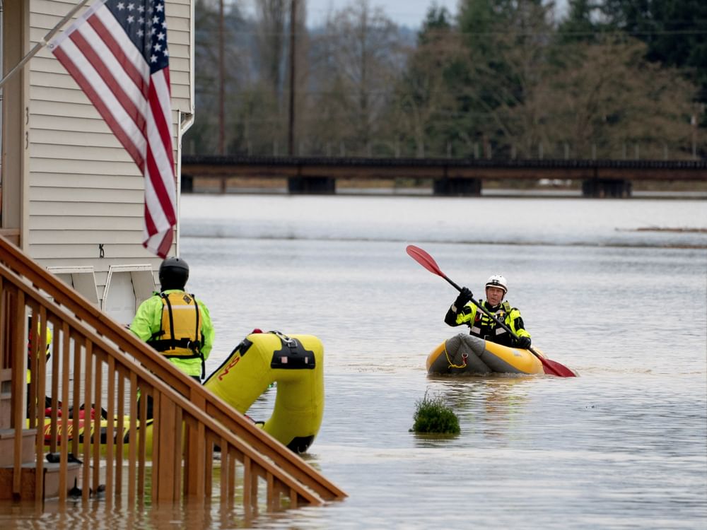 Severe floods force mass evacuations in US state of Washington