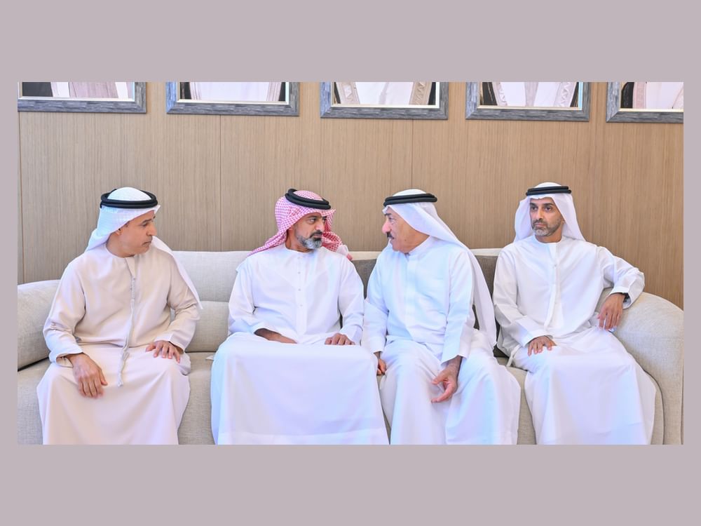 عمار بن حميد يقدّم واجب العزاء في وفاة شمسة بنت علي بن عبدالله الشعفار