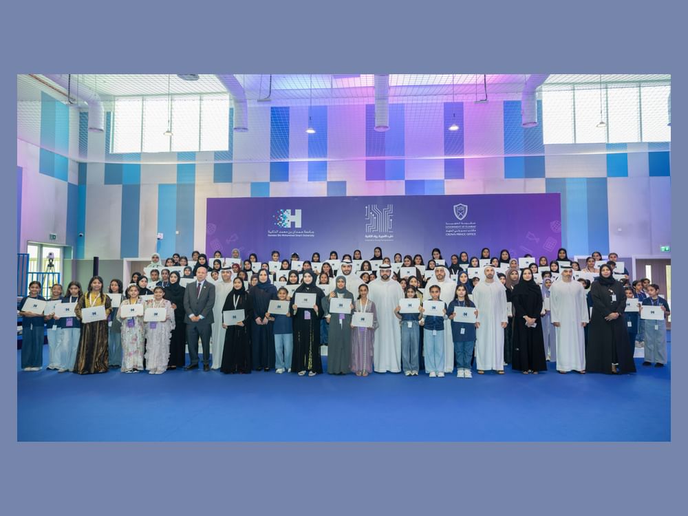 محمد الشرقي يشهد حفل ختام مبادرة "نشء الفجيرة .. رواد التقنية" .. ويشيد بمخرجاته