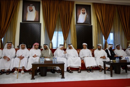 محمد بن زايد يقدم واجب العزاء في وفاة عبدالله محمد المسعود المحيربي