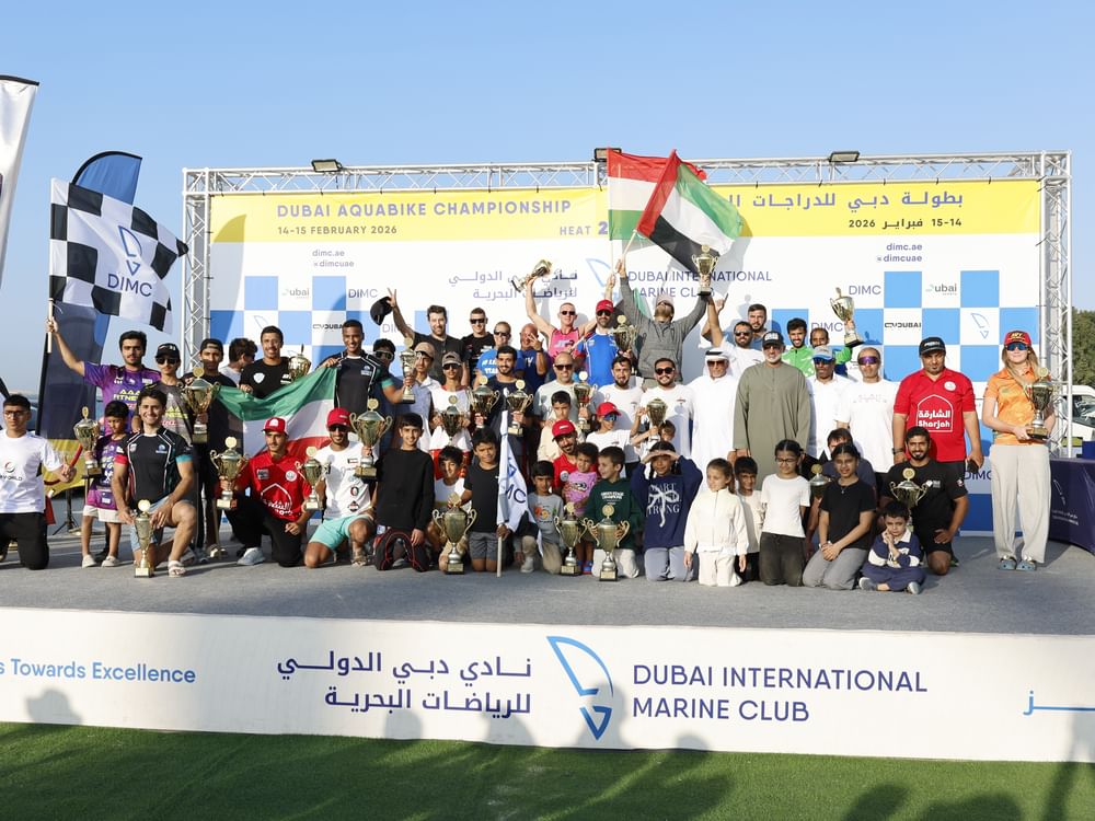 لاعبو الإمارات يتصدرون الجولة الثانية من سباق دبي للدراجات المائية 