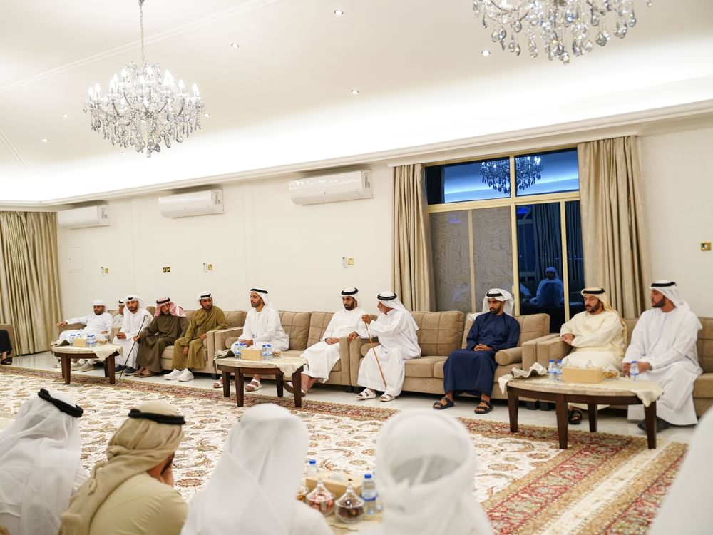 Ras Al Khaimah Crown Prince meets Kadra residents at community dinner