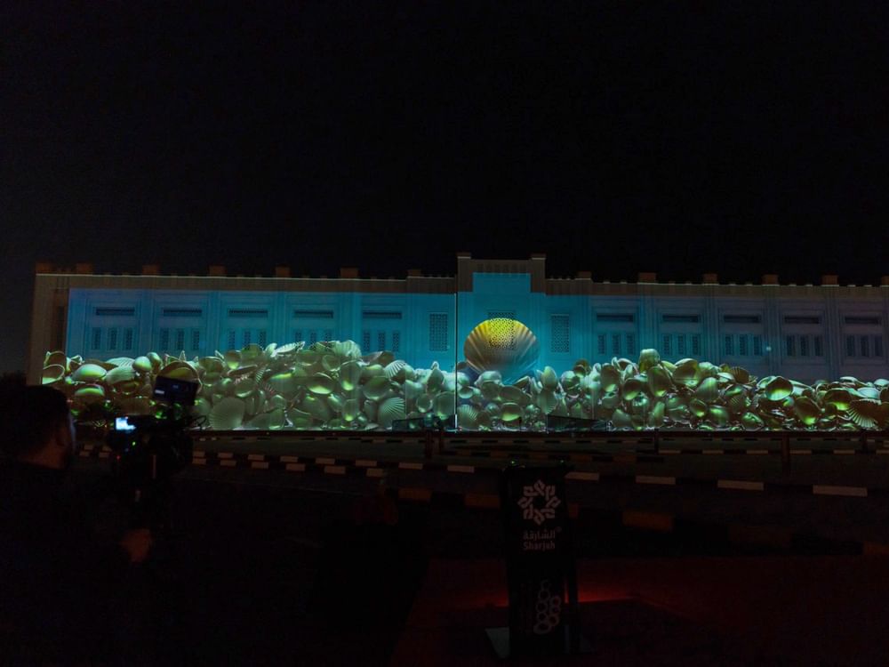 1.2 مليون زائر  لمهرجان أضواء الشارقة 2024 