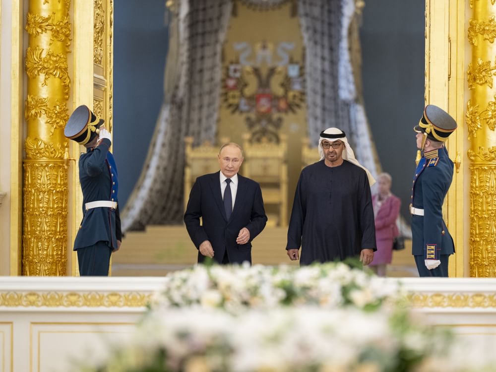 رئيس الدولة والرئيس الروسي يبحثان في موسكو الشراكة الإستراتيجية والقضايا الإقليمية والدولية