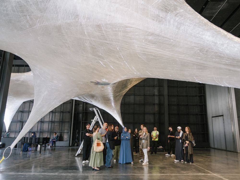  مهرجان القوز للفنون منصة إبداعية تعكس تنوع المشهد الثقافي في دبي  