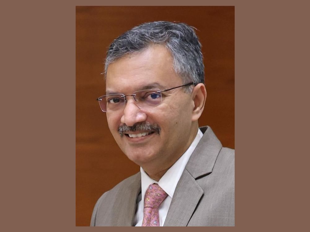 سفير الهند لدى الدولة: شراكتنا مع الإمارات نموذج للتعاون الإستراتيجي والتنموي البناء