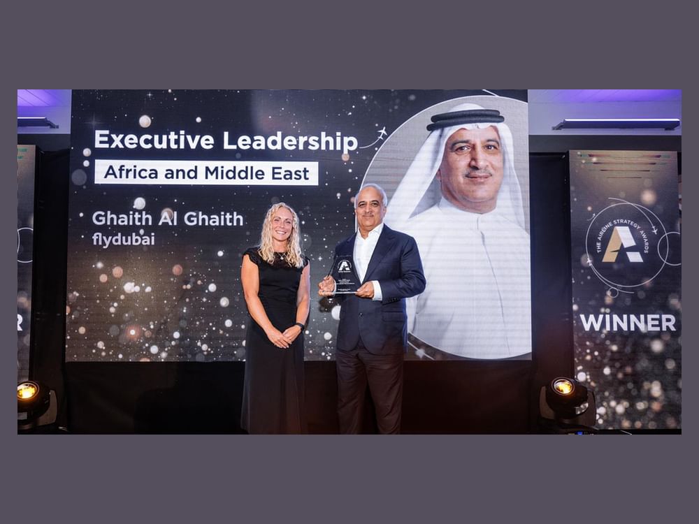 CEO da flydubai recebe prêmio de Liderança Executiva para Oriente Médio e África no Airline Strategy Awards 2025