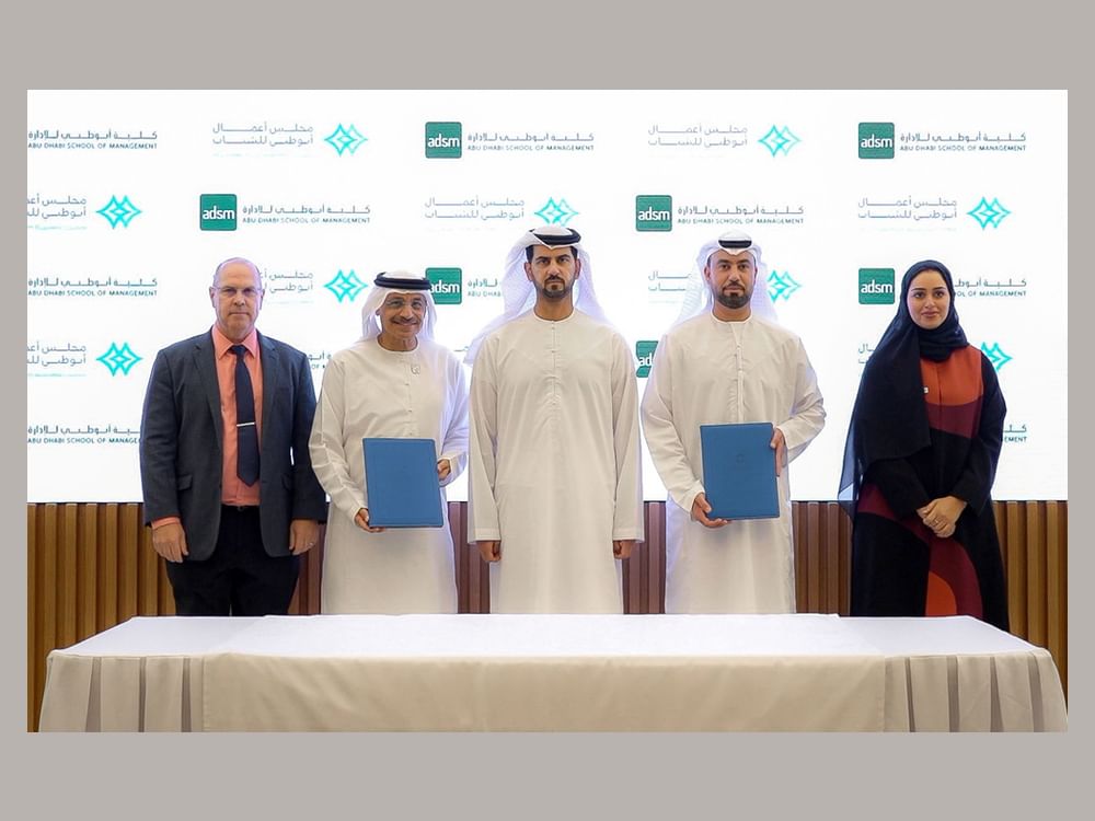 Abu Dhabi Chamber Youth Business Council signs cooperation agreement with Abu Dhabi School of Management