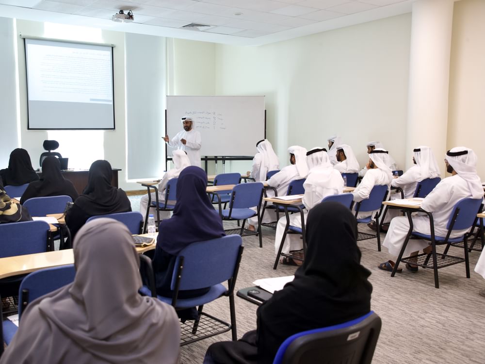 موارد الشارقة تختتم برنامج " مسار لتأهيل الموظفين الجدد"