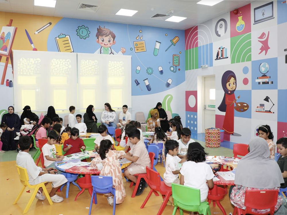 بلدية دبا الحصن تعزز الترابط الأسري بفعاليات متنوعة