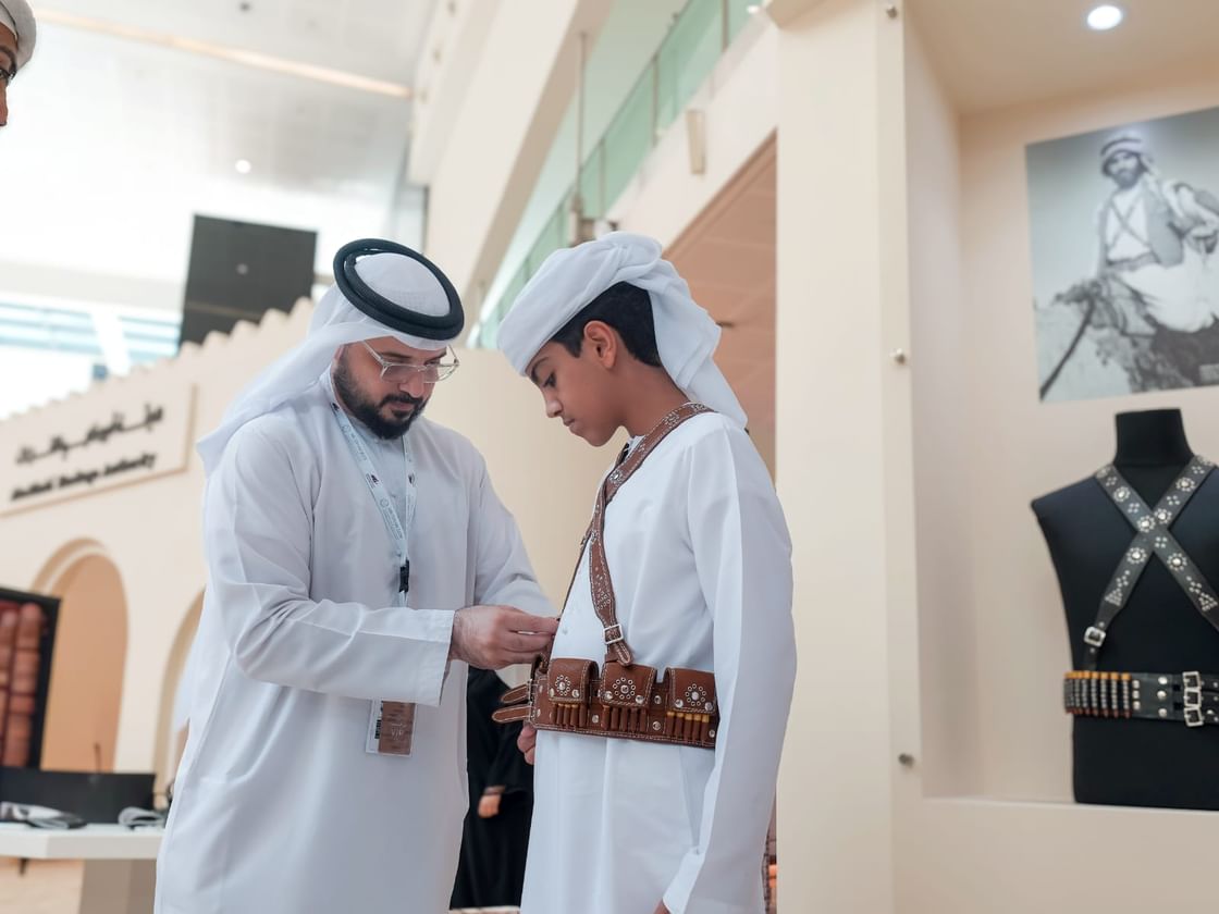 "هيئة أبوظبي للتراث" تشارك في معرض العين للصيد والفروسية