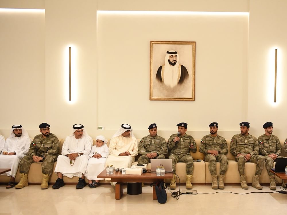 شرطة أبوظبي تعزز الوعي المجتمعي بدور الذكاء الاصطناعي 