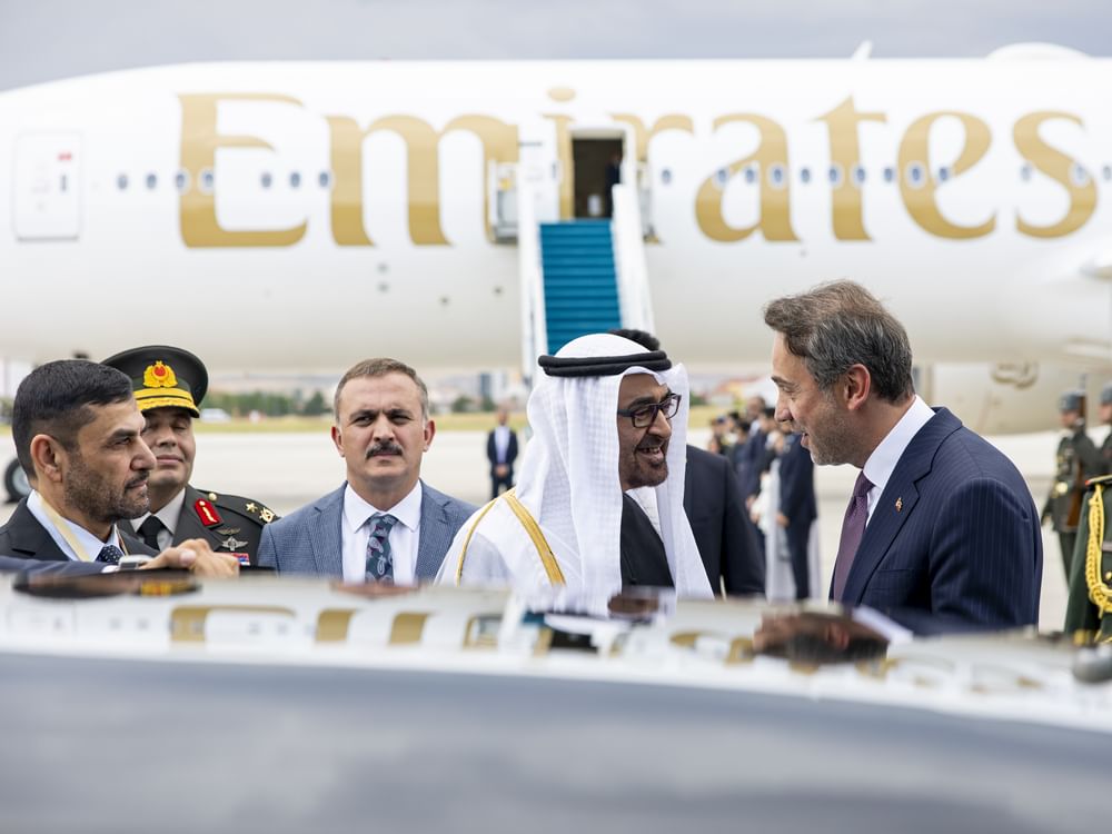 Le Président des Émirats arabes unis entame une visite d’État en République de Turquie