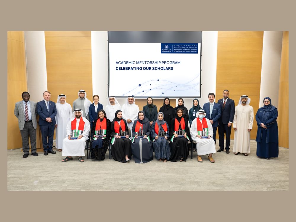 "دبي الصحية" تعلن ابتعاث الدفعة الثالثة من الأطباء للتدريب في برامج الإقامة التخصصية بأمريكا الشمالية