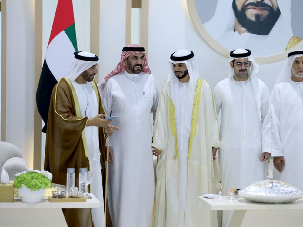 طالب بن صقر يحضر حفل زفاف أحمد سعيد أحمد بن دري الفلاحي