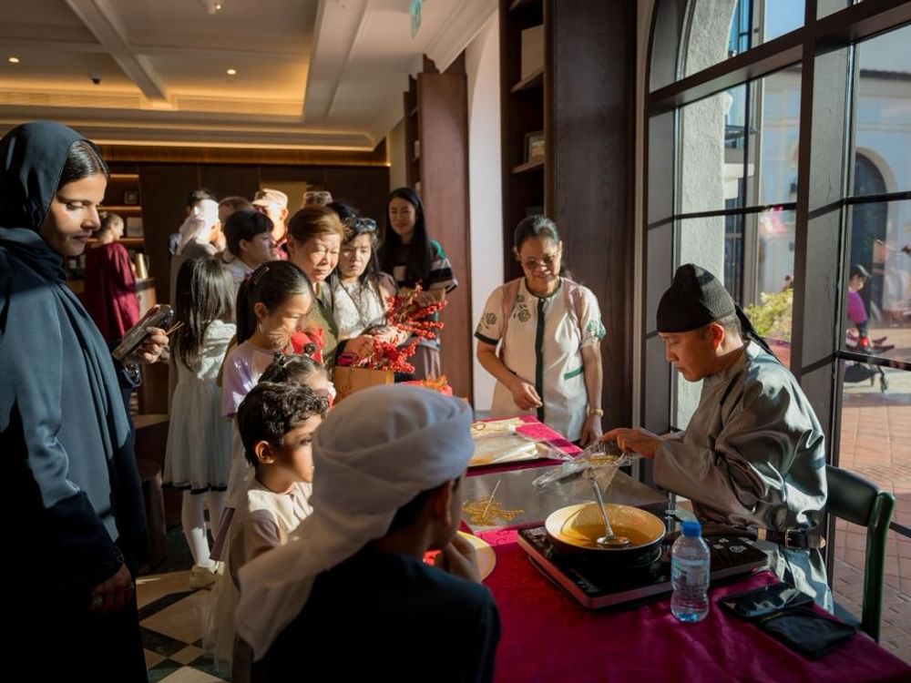 阿布扎比皇家马术艺术学院举办马年庆祝活动