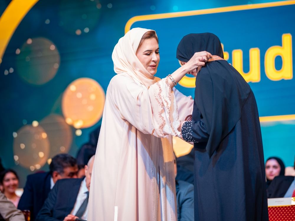 جامعة عجمان تحتفي بمنتسبيها