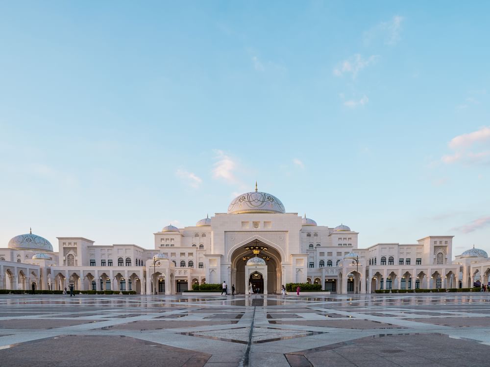 قصر الوطن يطلق احتفالات استثنائية بعيد الفطر تمزج بين التراث والترفيه