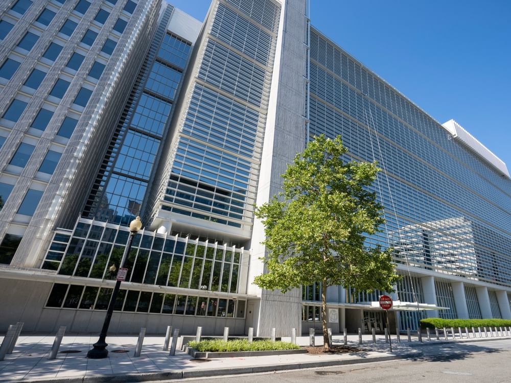 World Bank says China's economy stayed firm in Q3 as growth hit 5.2%