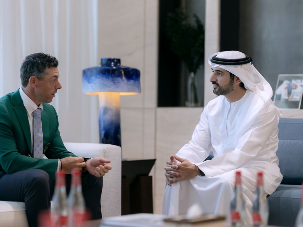 Hamdan bin Mohammed meets with golf superstar Rory McIlroy