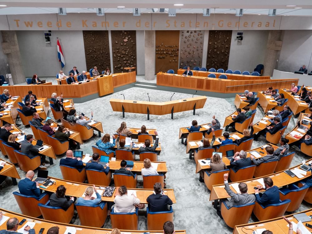 Dutch Parliament's lower house agrees to tighter asylum laws