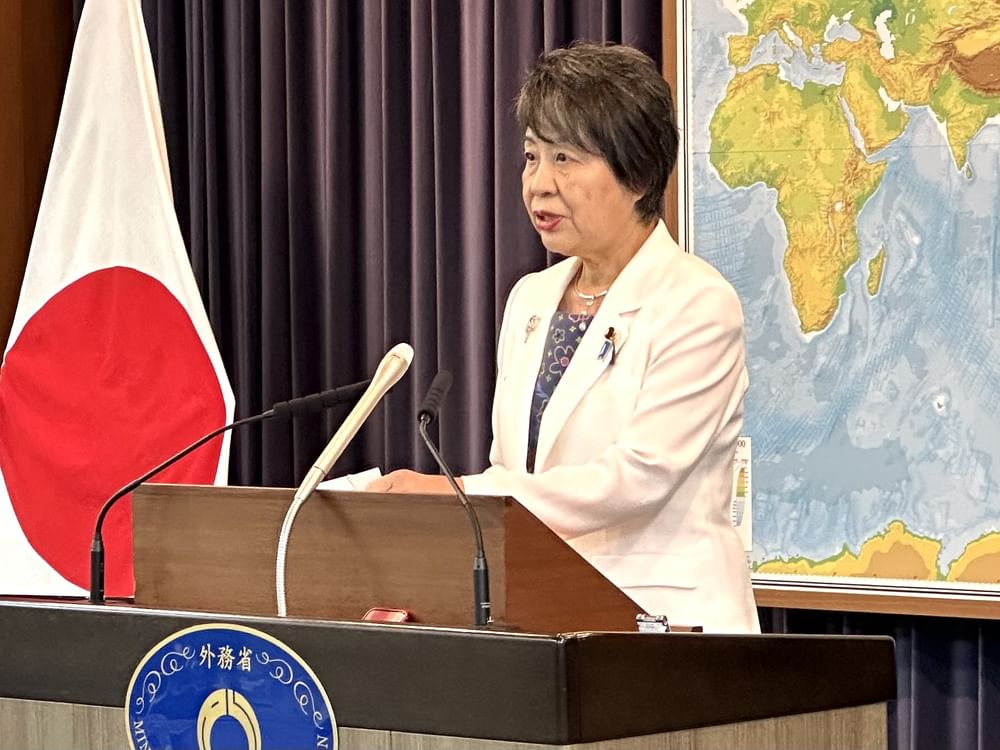 日本外相批评美官员为原子弹轰炸辩护