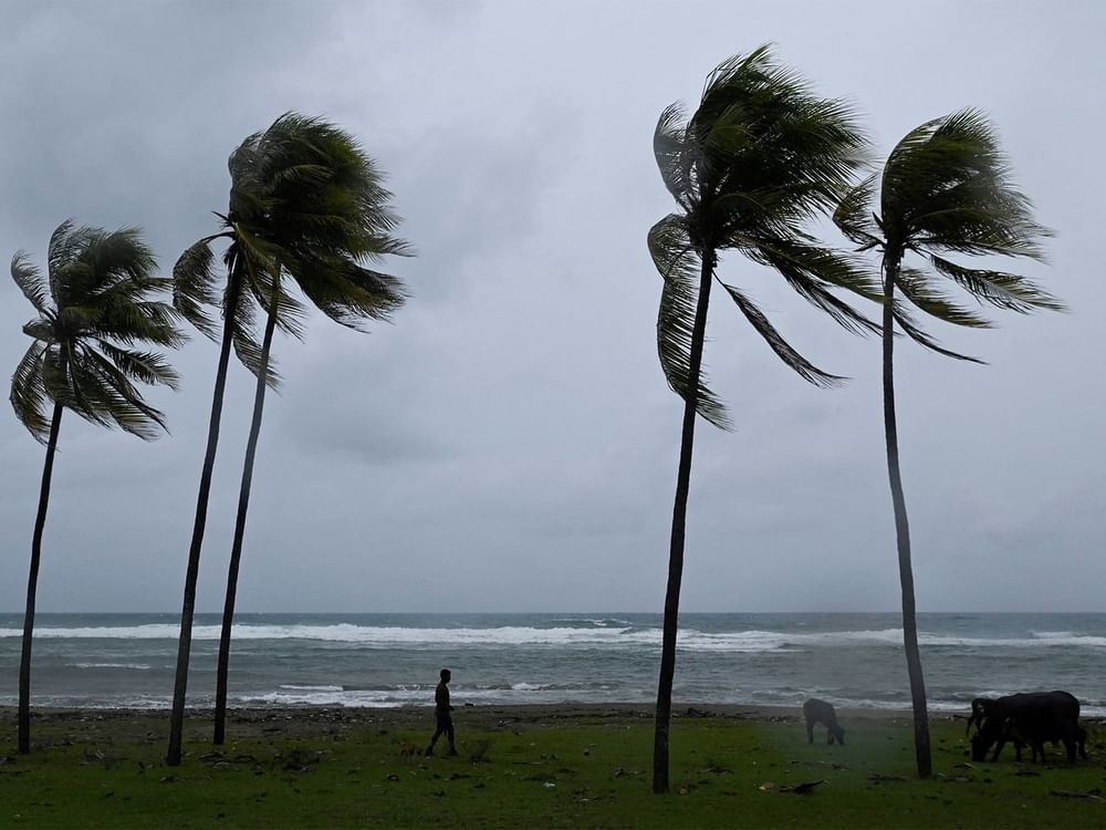 Jamaica's strongest-ever storm, Hurricane Melissa, turns to Cuba