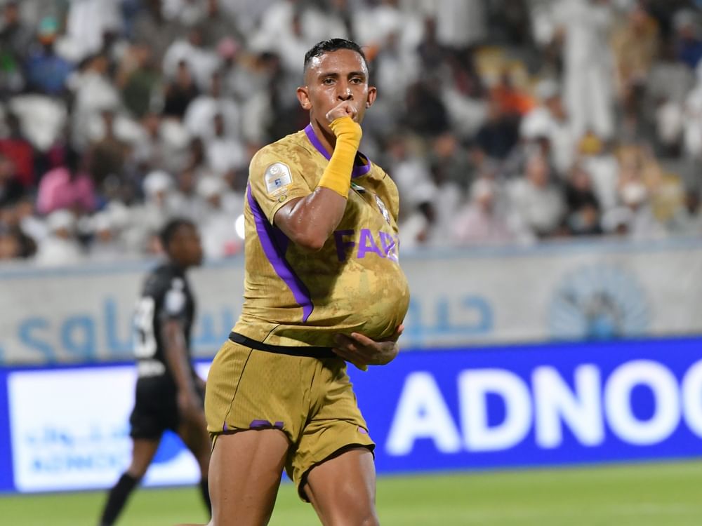 فوز العين والجزيرة في دوري أدنوك للمحترفين