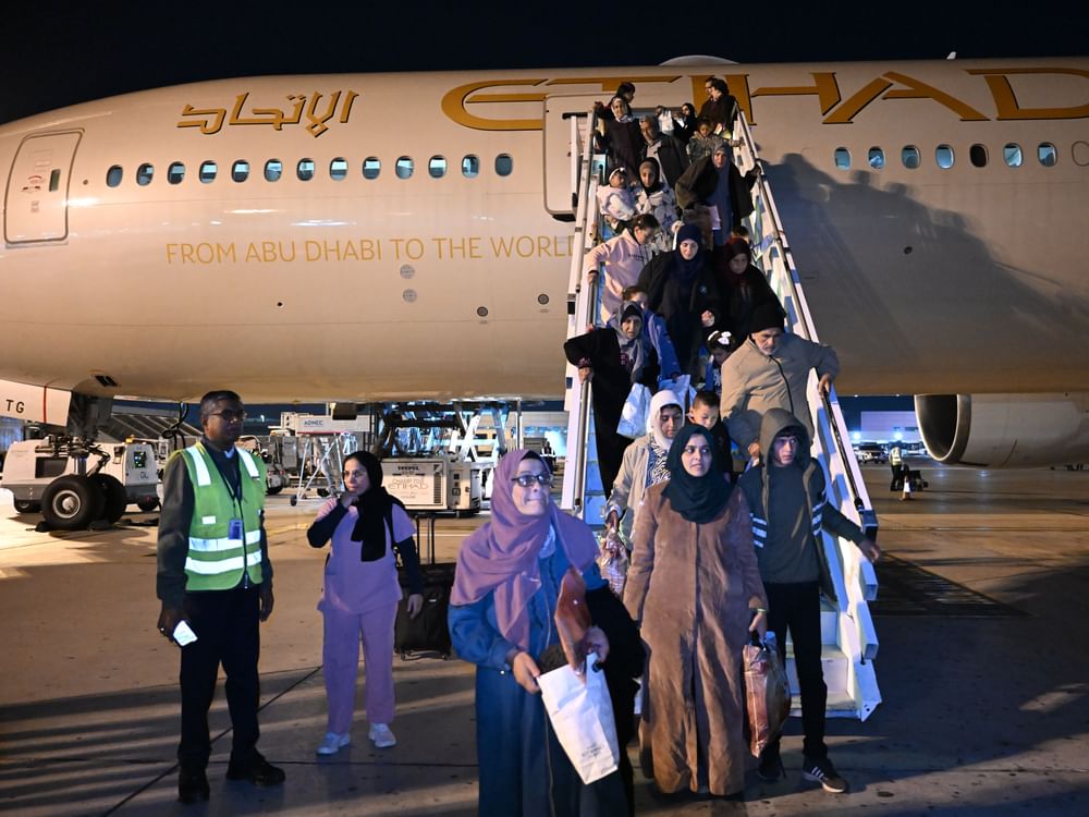 UAE evacuates 127 injured people, patients, family members from Gaza