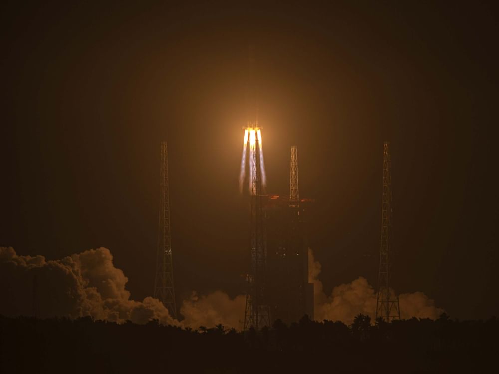 中国成功发射卫星互联网低轨21组卫星