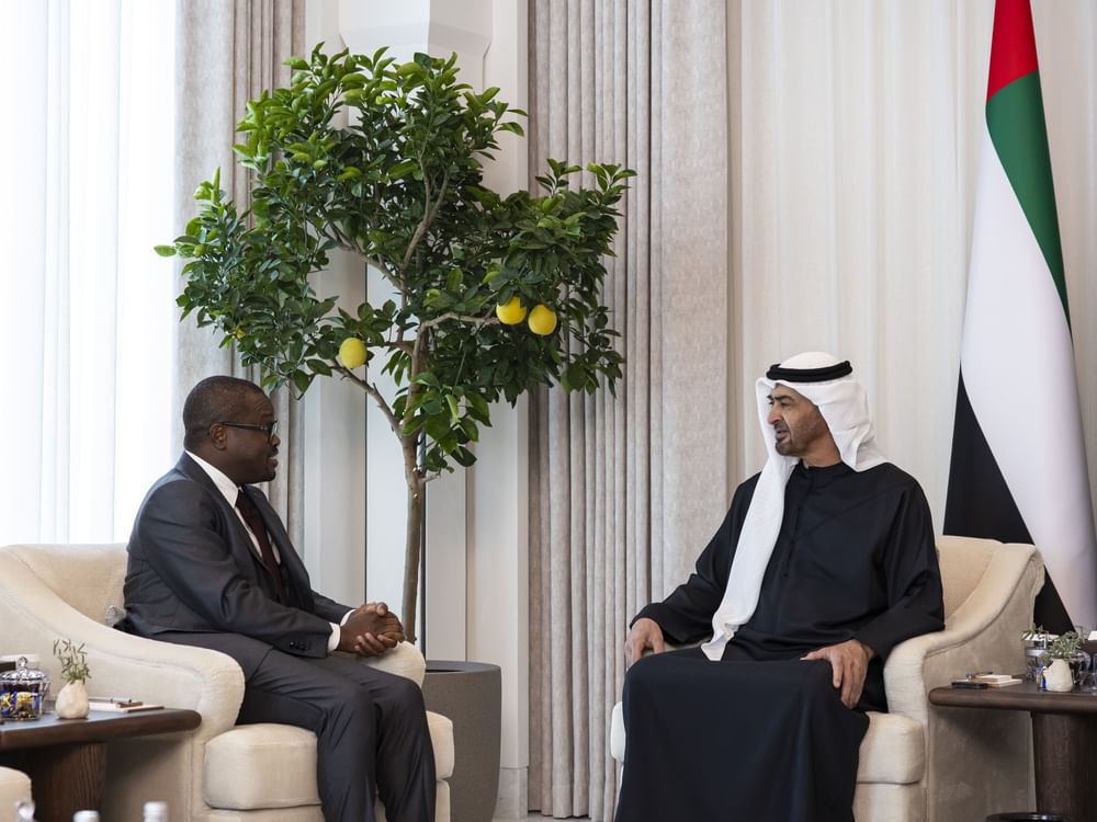UAE President and President of Benin discuss strengthening bilateral ties