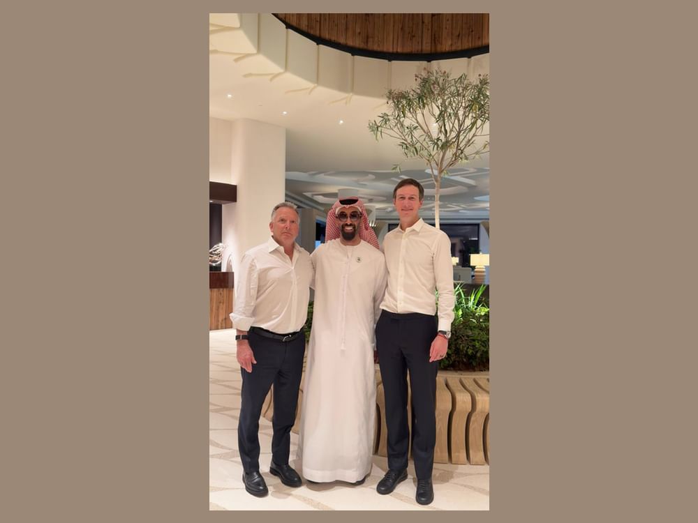 Tahnoon bin Zayed se reúne con Witkoff y Kushner
