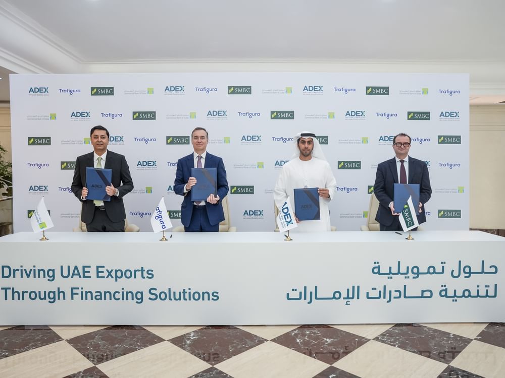 ADEX conclut un accord de financement de 235 millions de dollars pour soutenir les exportations émiraties vers Trafigura