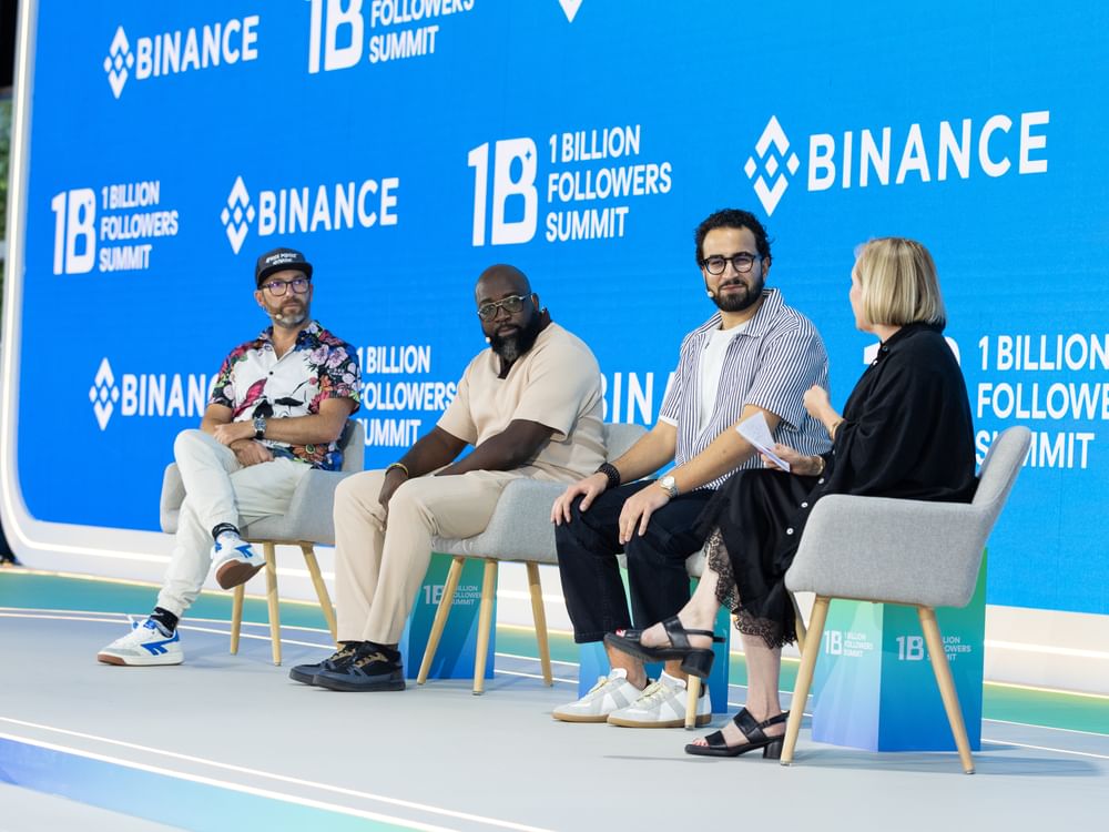 متحدثون في قمة المليار متابع يدعون إلى صياغة قواسم مشتركة بين هوليوود وصُنّاع المحتوى المحليين