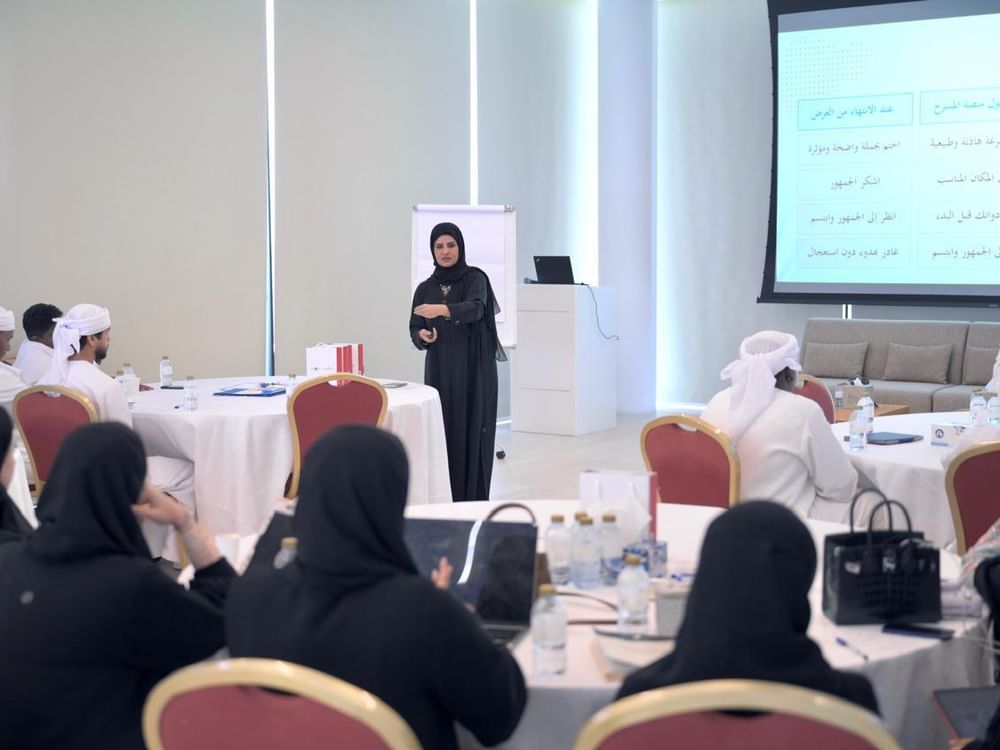 "شؤون أسر الشهداء" و"اقدر"، ينظمان "دورة مهارات الخطابة والإلقاء" بالشراكة مع كلية الشرطة