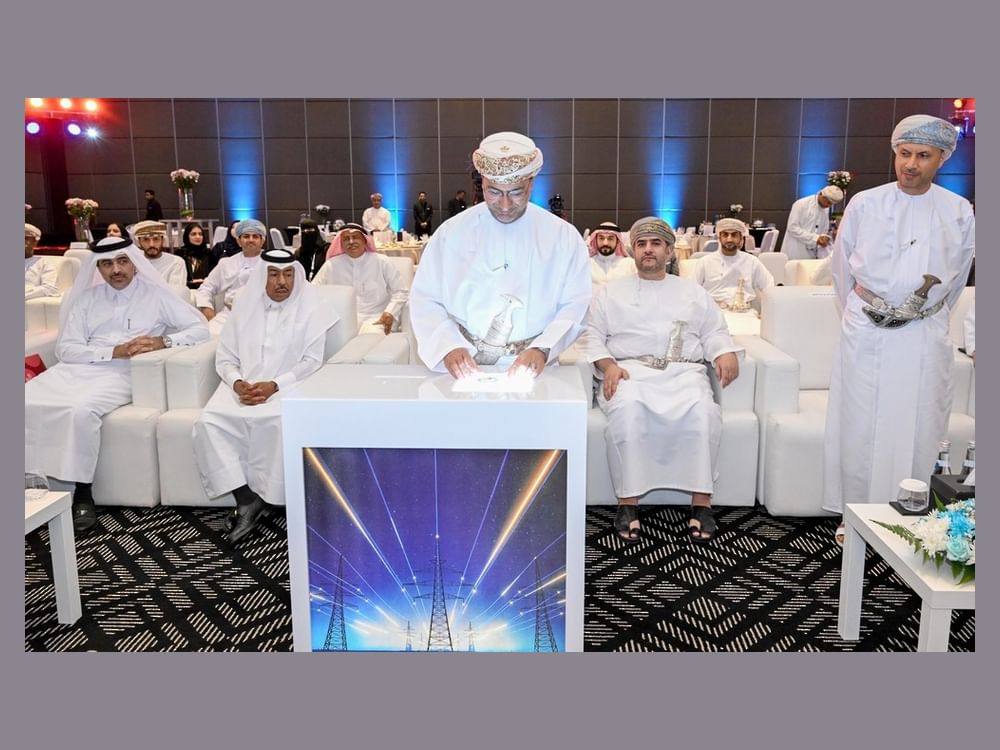 بدء تنفيذ مشروع الربط الكهربائي الخليجي المباشر مع سلطنة عُمان 