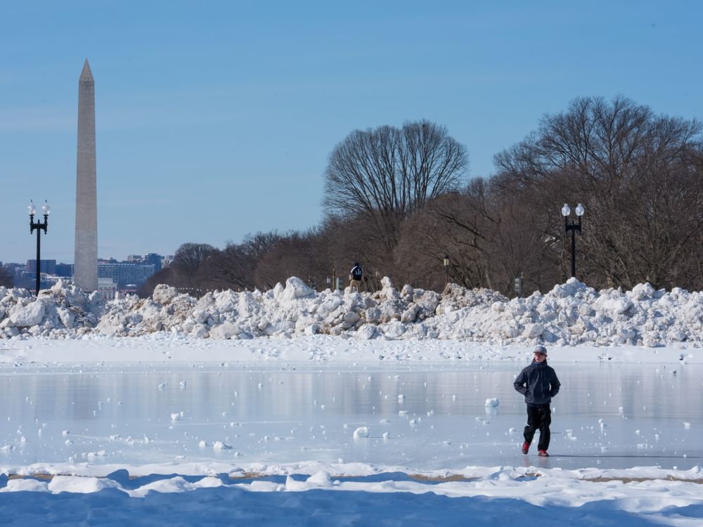 Winter storm death toll in United States reaches 90