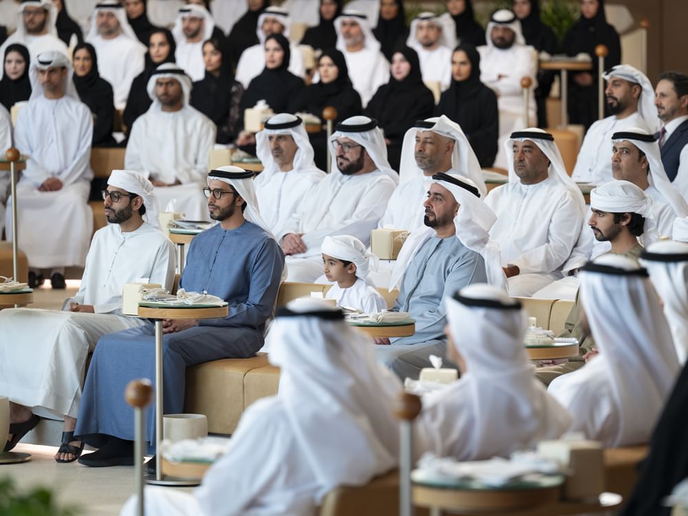  نظمها مجلس محمد بن زايد..سيف بن زايد يشهد جلسة تحت عنوان "الشيخ زايد والرؤية الإنسانية العالمية لدولة الإمارات"