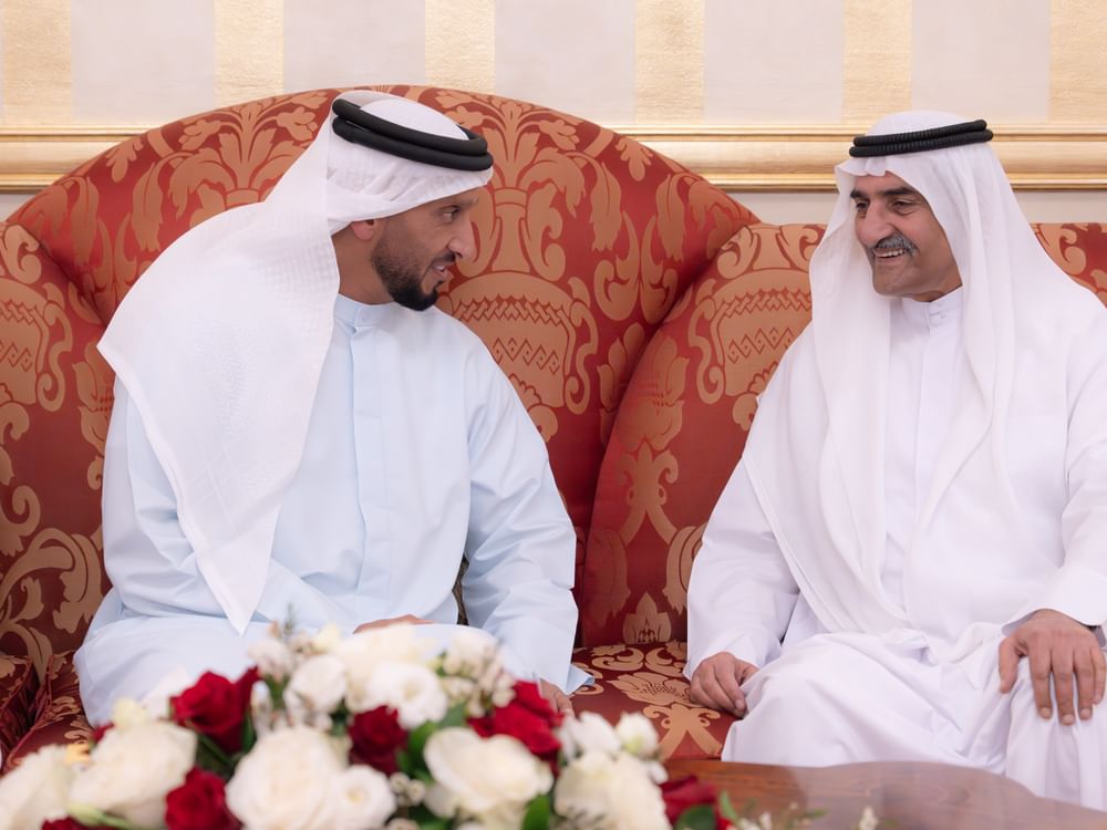 حمد الشرقي يستقبل عبدالله آل حامد وسفيرالبحرين والمهنئين بشهر رمضان بحضور ولي عهد الفجيرة 