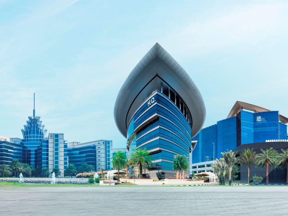 DIEZ trade surges 19% to AED336 billion in 2024