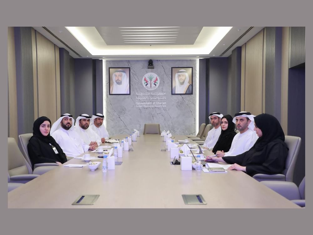 "موارد الشارقة" و"المجلس التنفيذي" يؤكدان أهمية توحيد الجهود لتطوير الكوادر الوطنية
