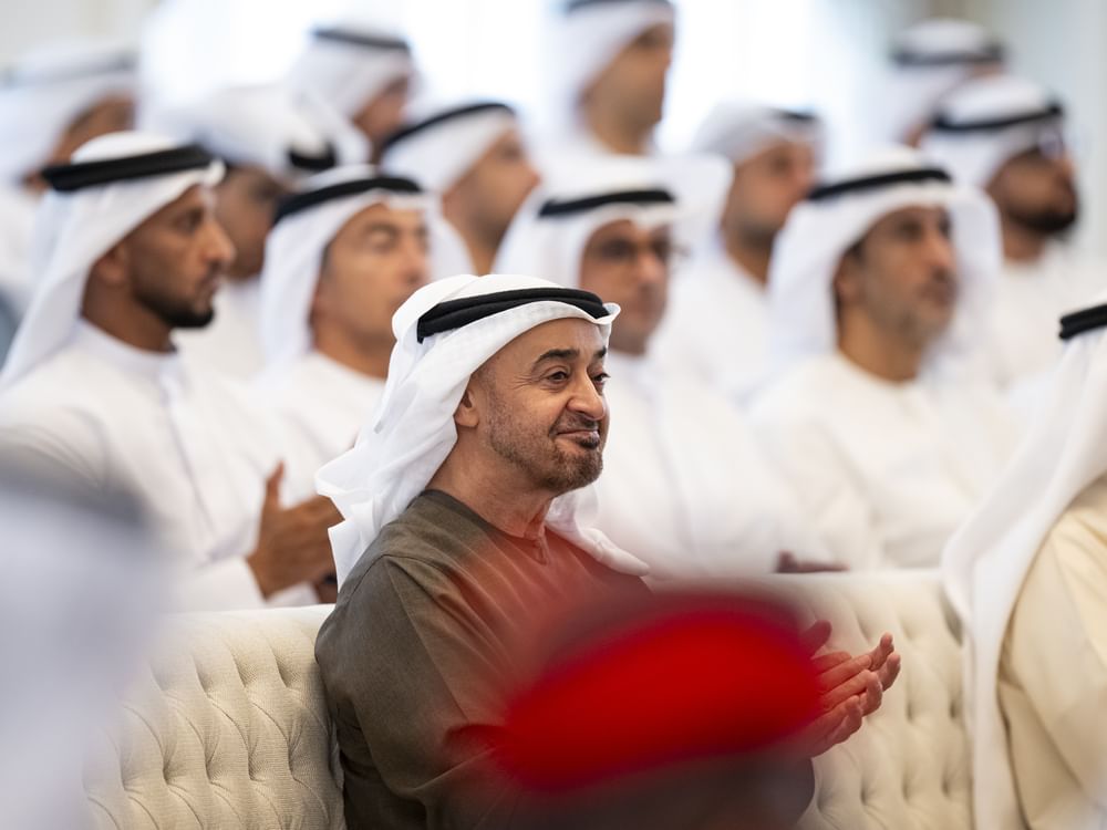 UAE President attends artificial intelligence session alongside ministers, officials