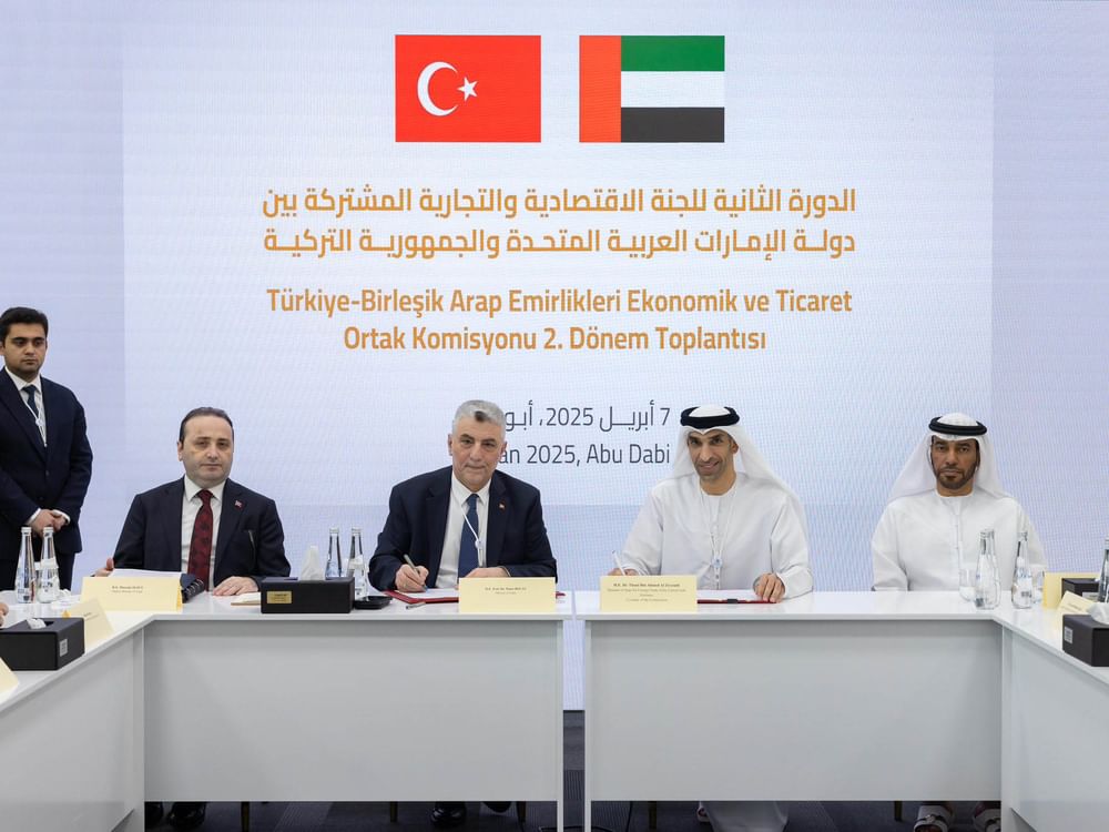 الإمارات وتركيا تعقدان الاجتماع الثاني للجنة الاقتصادية والتجارية المشتركة في أبوظبي