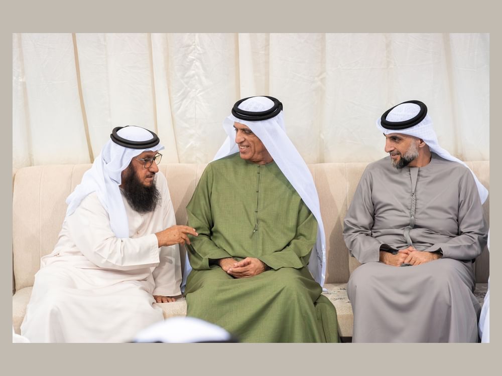 سعود بن صقر يعزي في وفاة محمد سعيد المالكي