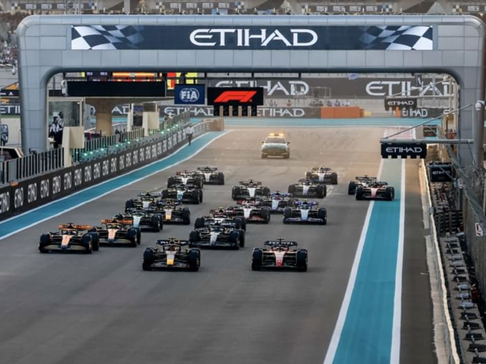 34 بطلاً على مدار التاريخ في سباقات سيارات الفورمولا 1