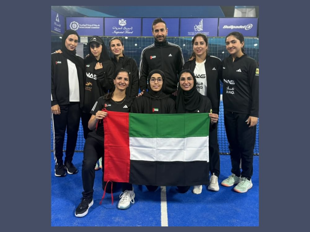 منتخبا الإمارات للبادل للرجال والنساء يواصلان انتصاراتهما في بطولة الخليج