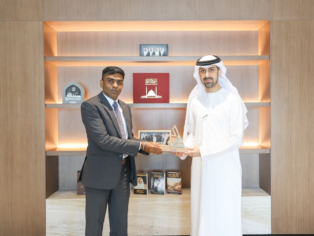 "اقتصادية الشارقة" تبحث مع وفد هندي تعزيز الاستثمار في القطاعات الاقتصادية