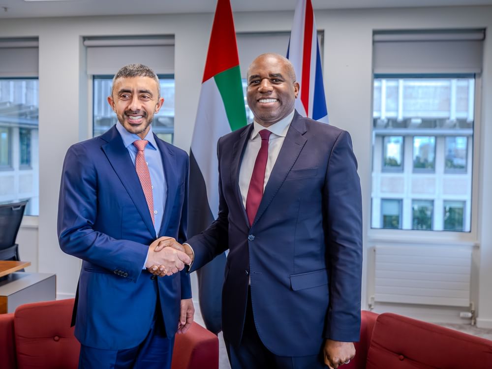 Abdullah bin Zayed meets with British Deputy Prime Minister and Secretary of State for Justice