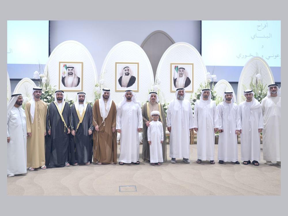 سيف بن زايد يحضر  أفراح البناي والزرعوني والخوري